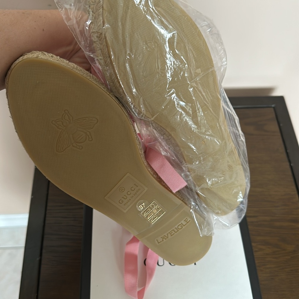 Gucci Matelasse Espadrille - Picture 7 of 9